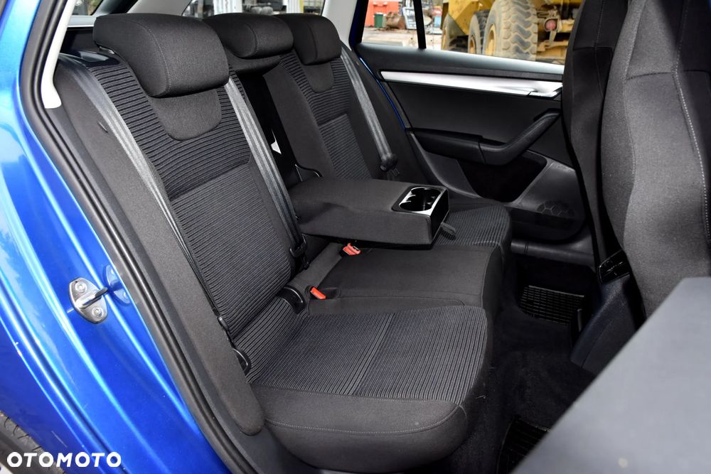 Skoda Octavia 2.0 TDI Style DSG - 17