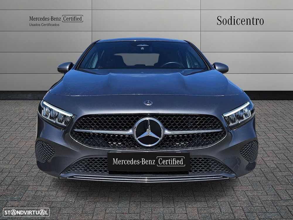 Mercedes-Benz A 180 Limousine d 8G-DCT Progressive - 2