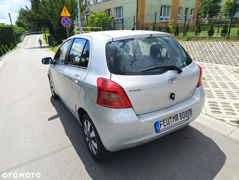 Toyota Yaris 1.3 Edition - 14