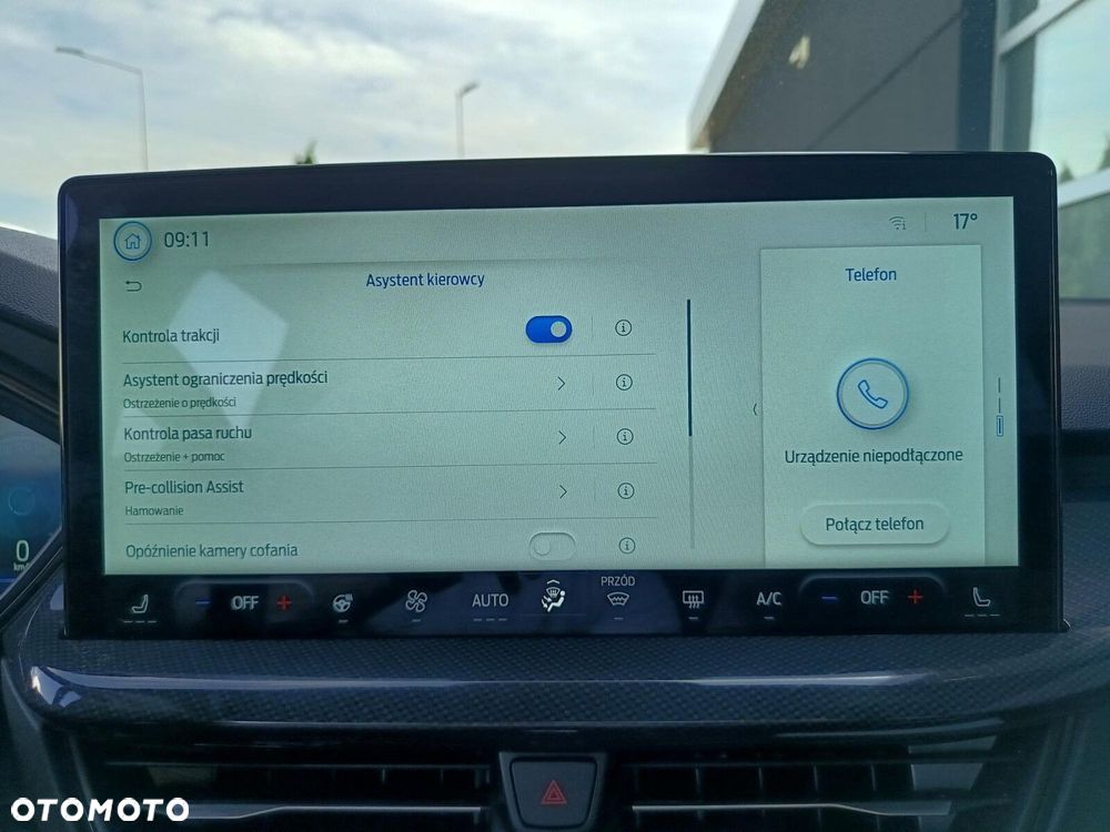 Ford Focus 1.0 EcoBoost mHEV ST-Line X - 31