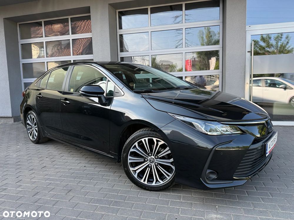 Toyota Corolla 1.8 Hybrid Comfort - 24