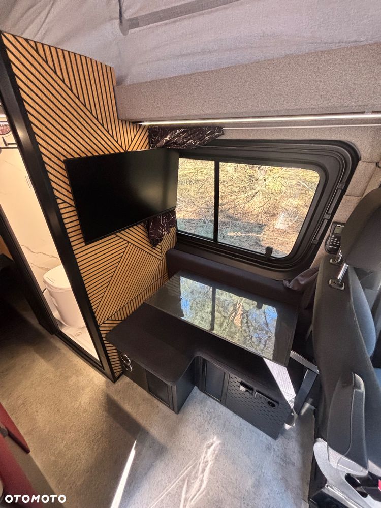 Mercedes-Benz Sprinter 4x4 - 14