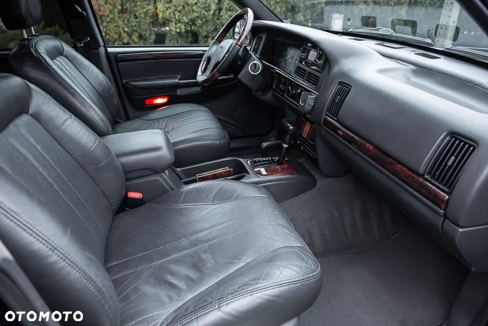 Jeep Grand Cherokee 4.0 Limited - 24