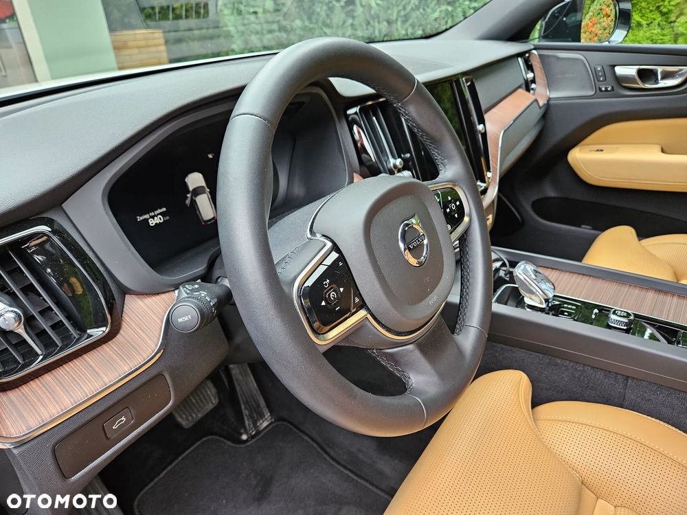 Volvo XC 60 - 14