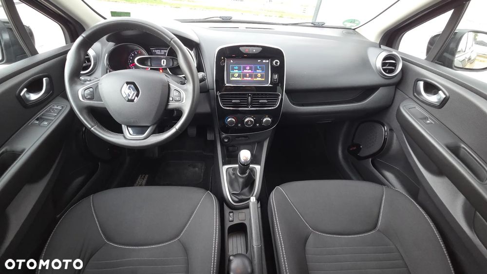 Renault Clio 1.2 16V Limited - 25