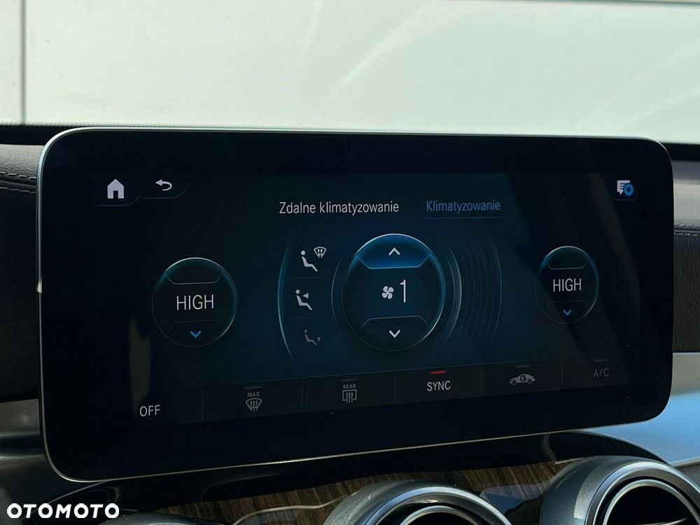 Mercedes-Benz GLC 300 e 4-Matic Business Edition - 30