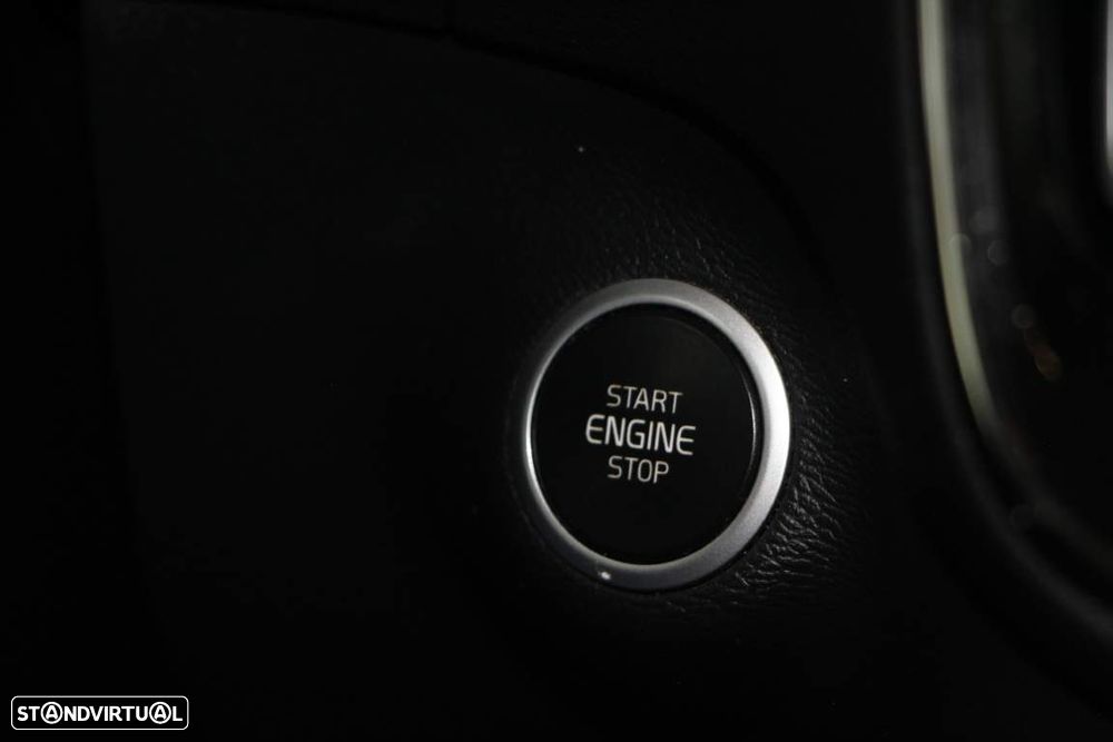 Volvo XC 40 1.5 T5 PHEV R-Design Expression - 12