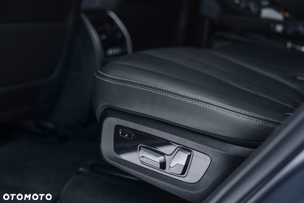 BMW X7 M60i xDrive mHEV sport - 15