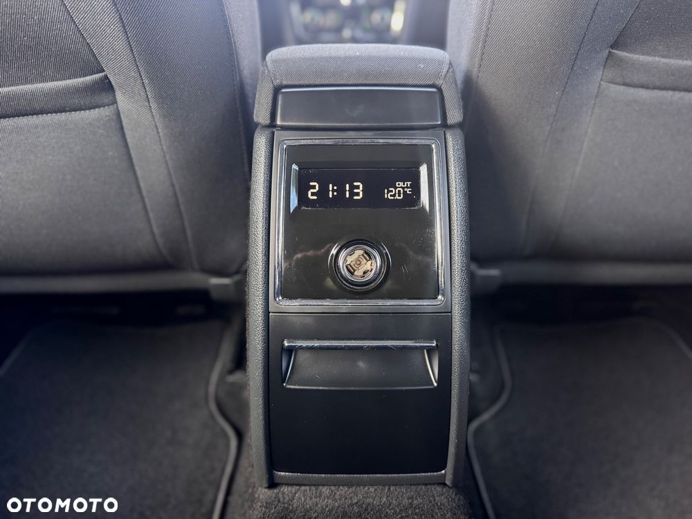 Skoda Superb 2.0 TDI Exclusive - 13