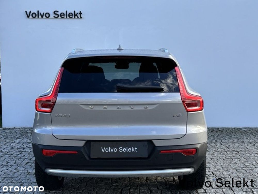 Volvo XC 40 - 6