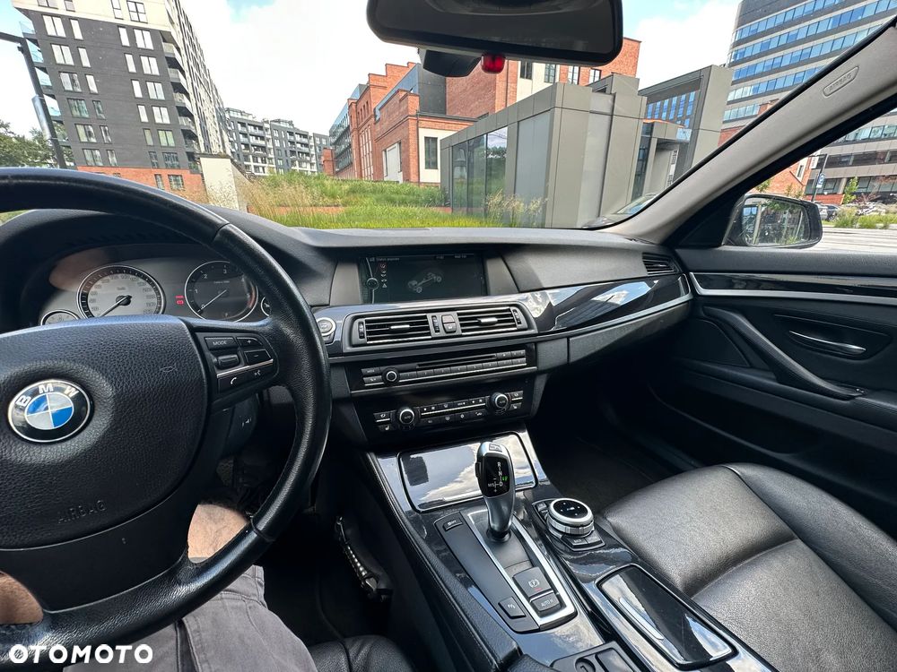 BMW Seria 5 520d - 9