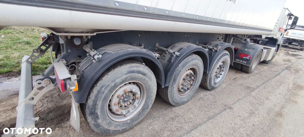 Schmitz Cargobull SCB S3D naczepa wywrotka 29m3 - 5