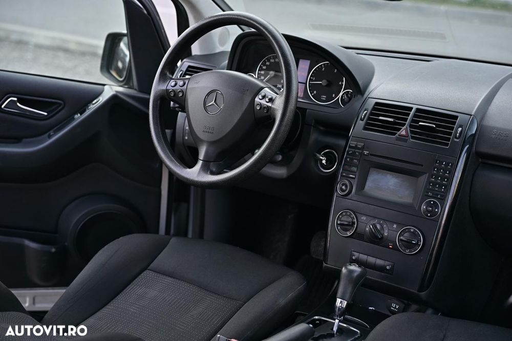 Mercedes-Benz A 160 CDI Autotronic - 10