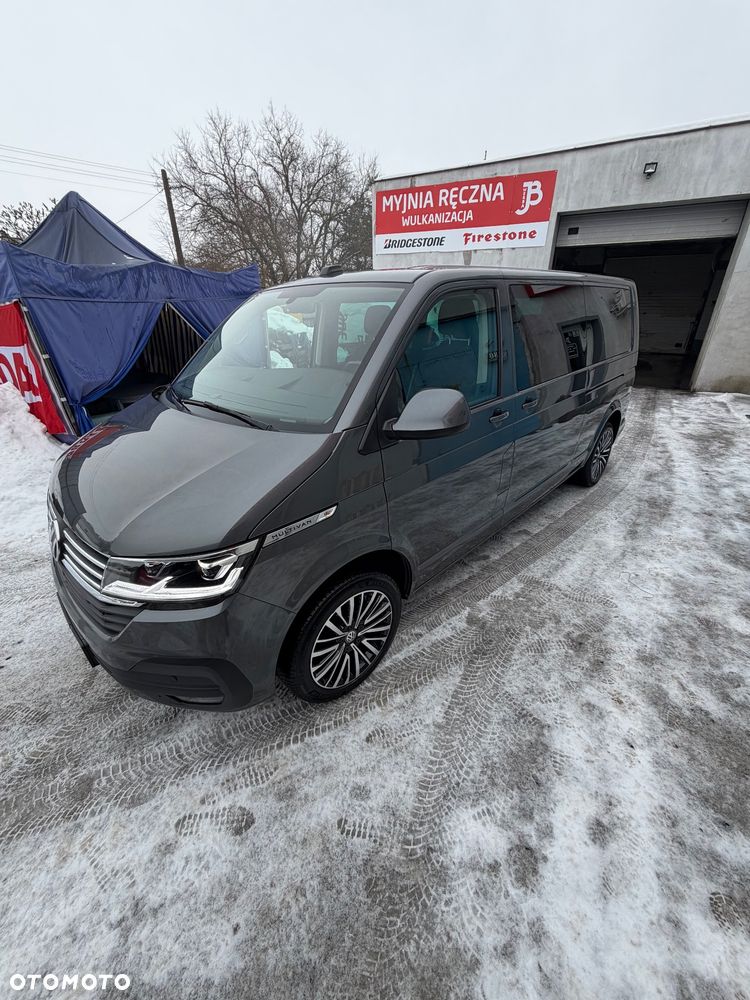 Volkswagen Multivan - 9