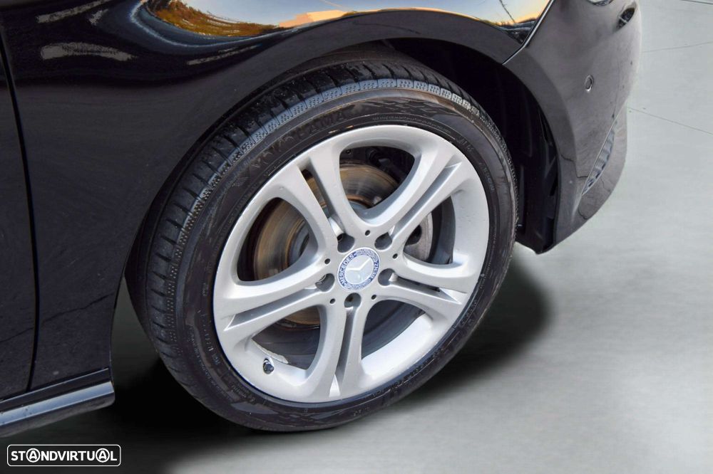 Mercedes-Benz A 180 d Urban - 22