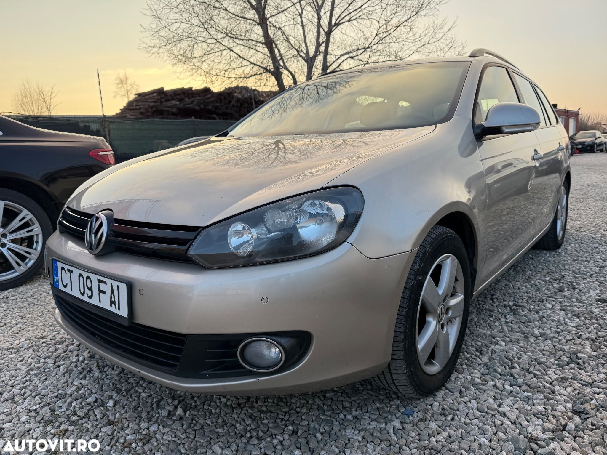 Volkswagen Golf Variant 1.6 TDI DPF Trendline - 1