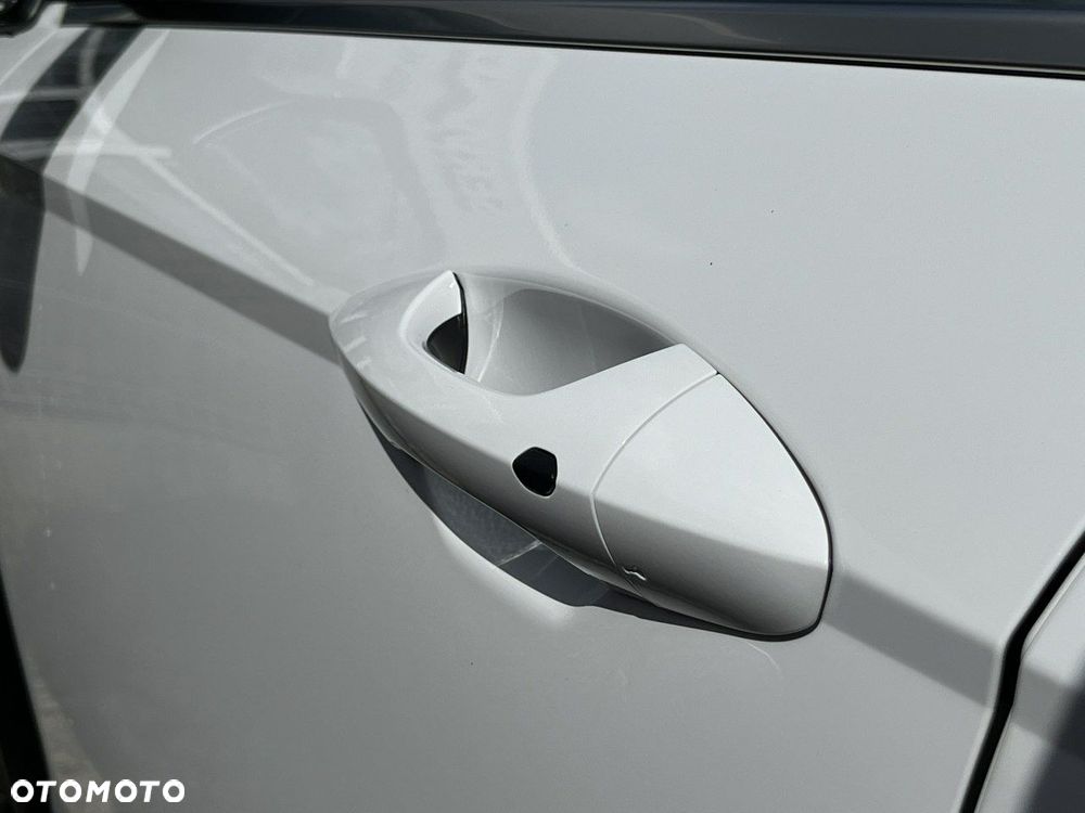 Hyundai Kona - 26