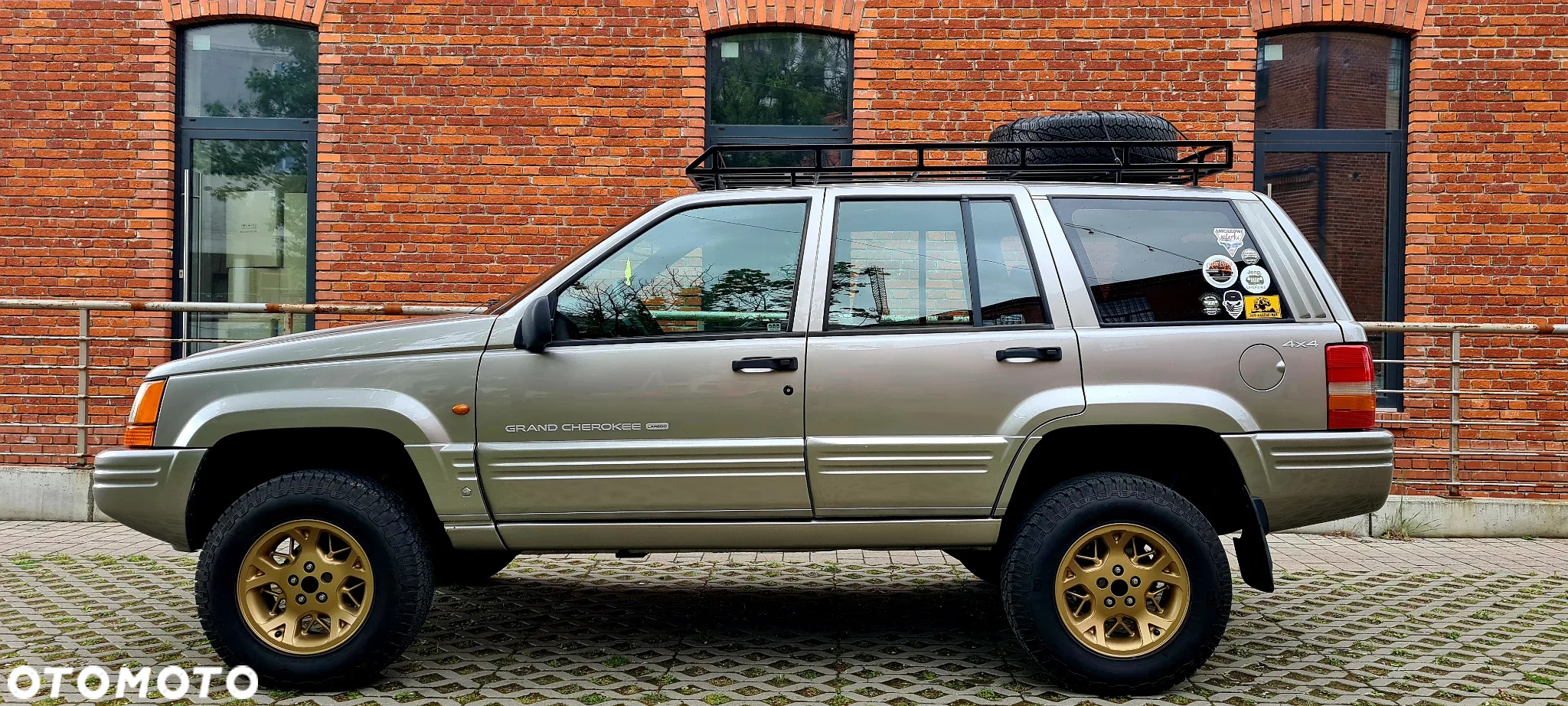 Jeep Grand Cherokee 4.0 Laredo - 5