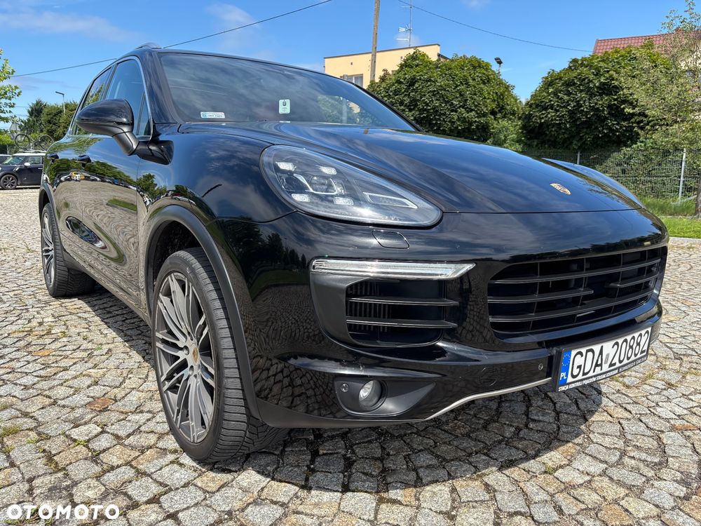 Porsche Cayenne Diesel Platinum Edition - 3