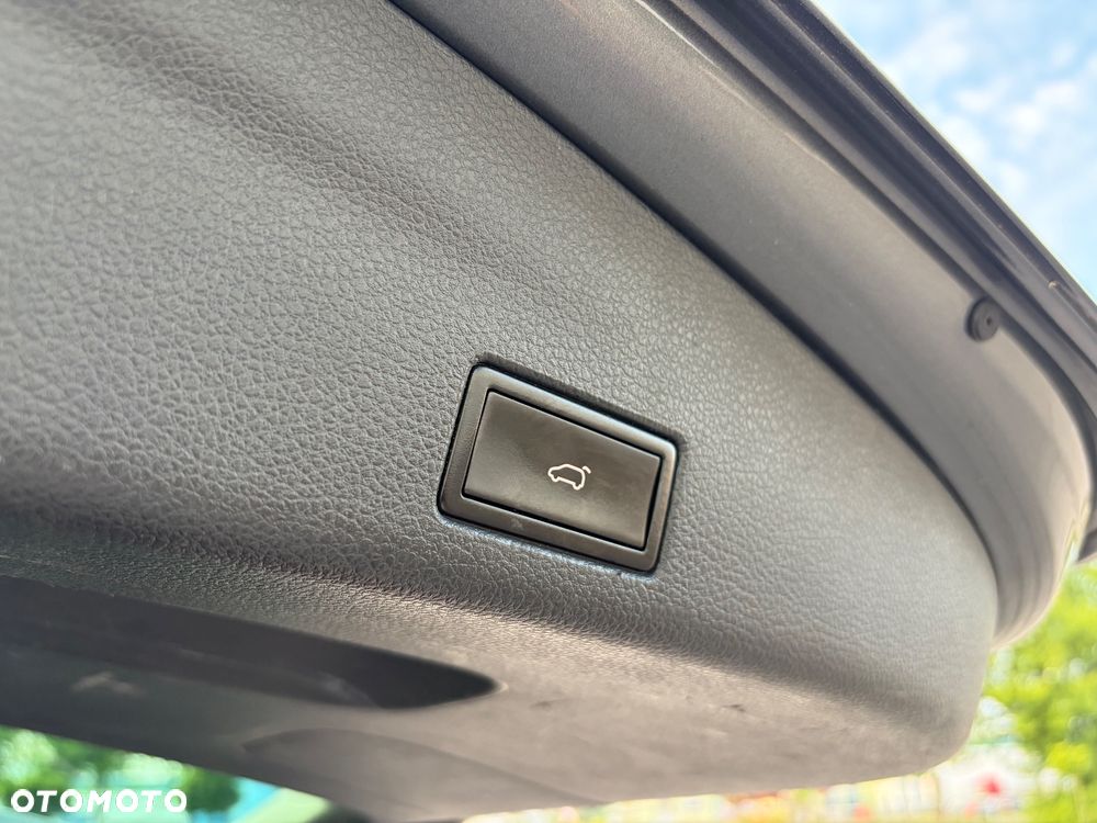 Seat Alhambra 2.0 TSI DSG 4Kids - 22