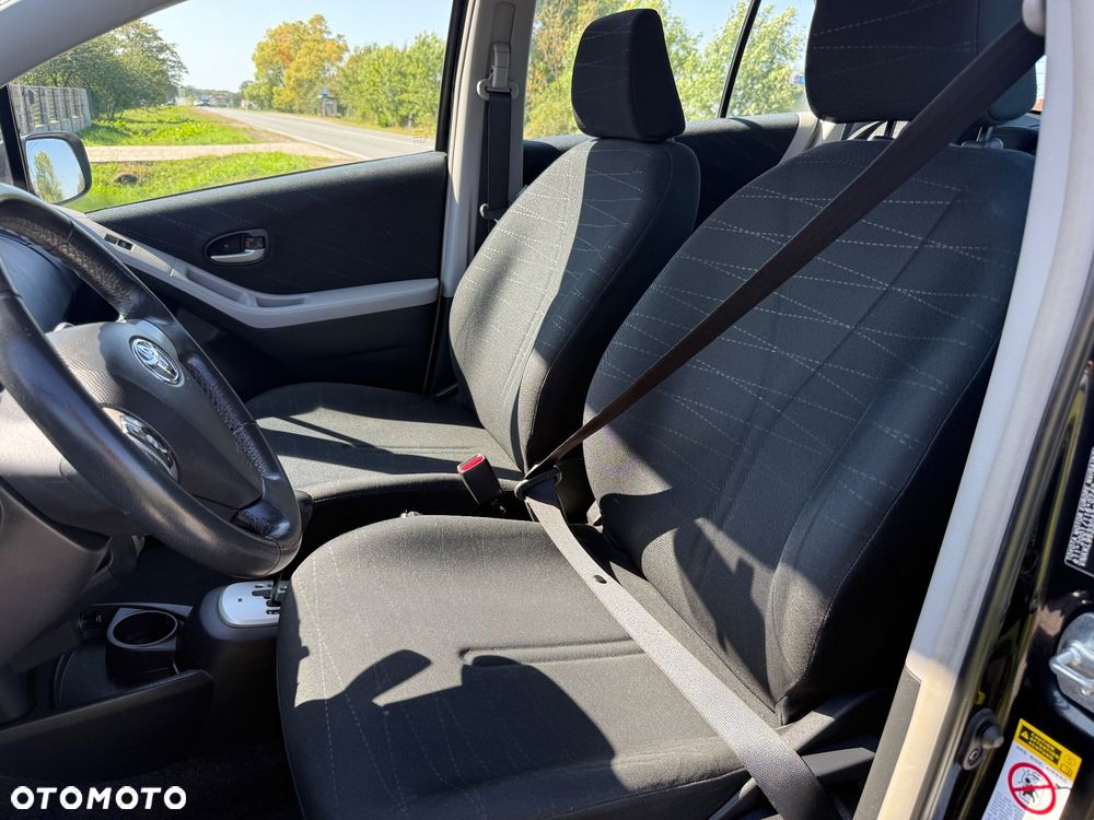 Toyota Yaris 1.3 Automatik Sol - 11