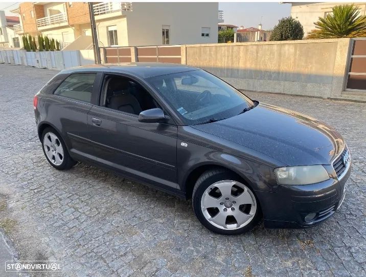 Audi A3 2.0 TDI Attraction - 4