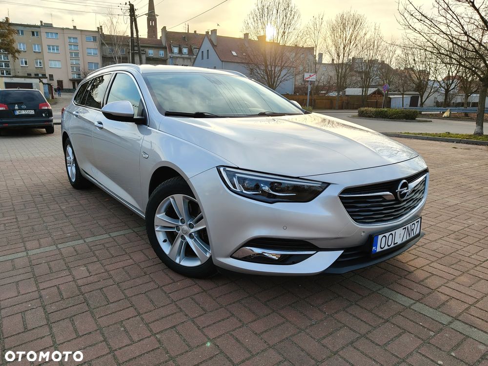 Opel Insignia 2.0 BiTurbo 4x4 Business Innovation - 1