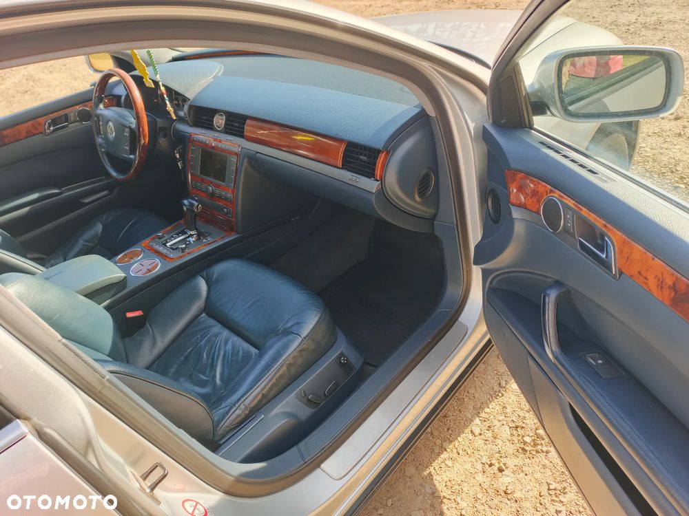 Volkswagen Phaeton 3.2 V6 Tiptr (5 os.) - 2