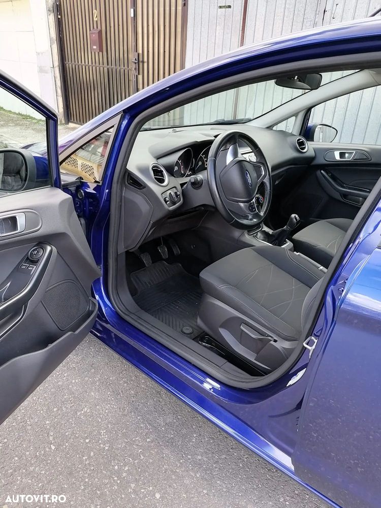 Ford Fiesta - 9
