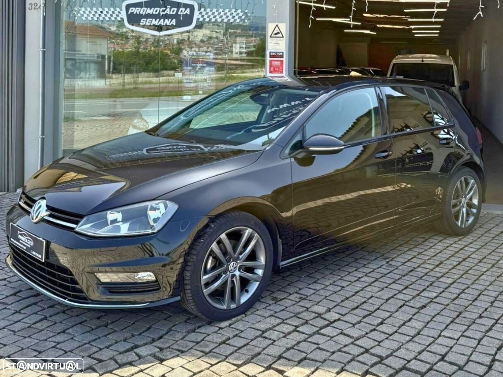 VW Golf 1.6 TDi Confortline - 5