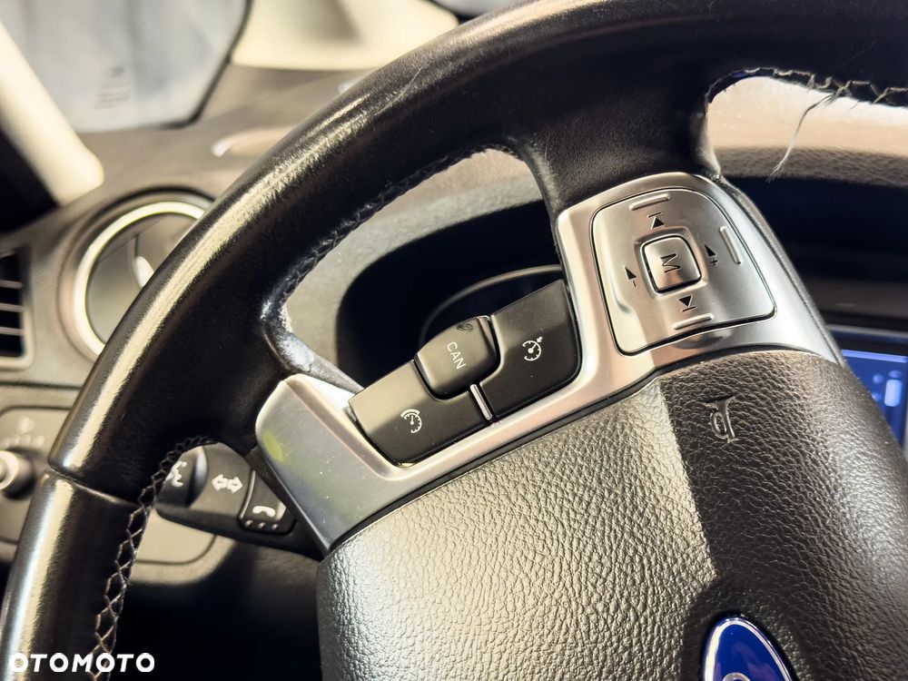 Ford Galaxy 2.0 TDCi DPF Titanium - 28