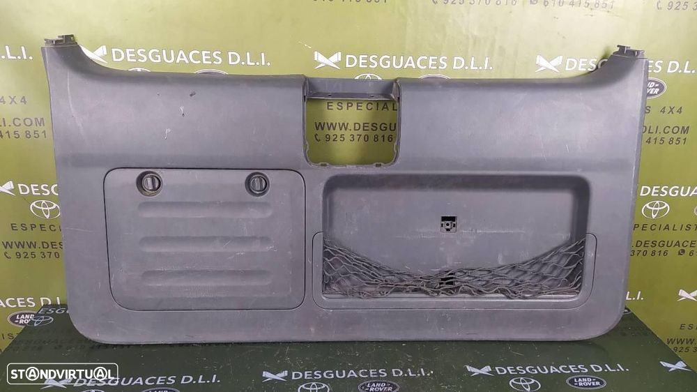 FORRA DA TAMPA DA MALA TRASEIRA TOYOTA LAND CRUISER J12 - 1