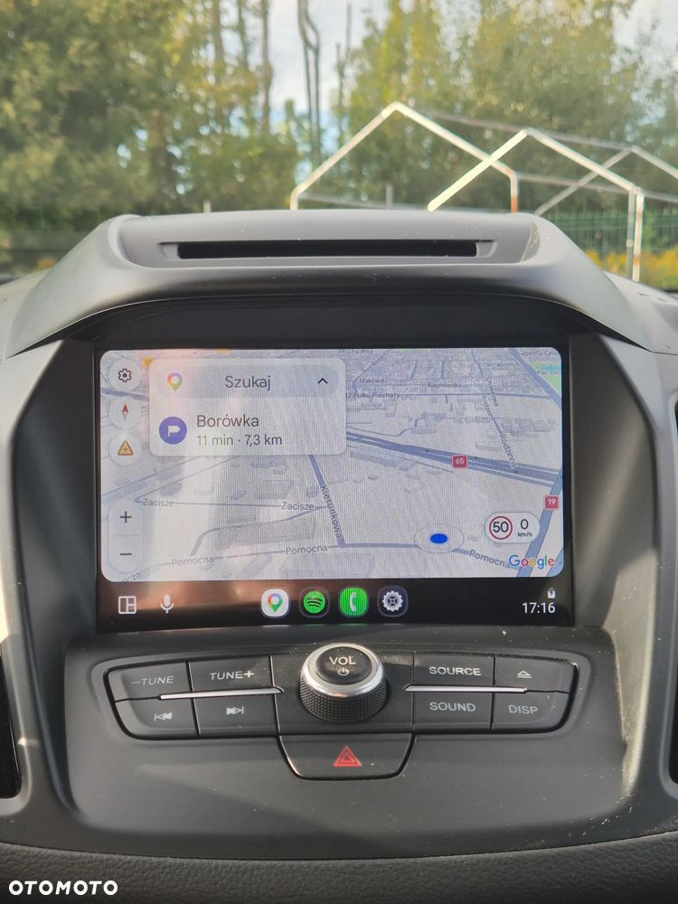 Ford Kuga - 13