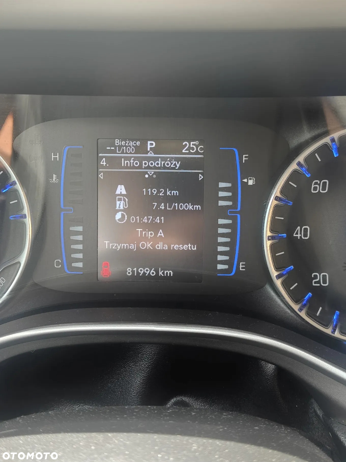 Chrysler Pacifica - 13