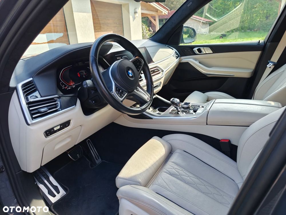 BMW X7 xDrive40i sport - 28