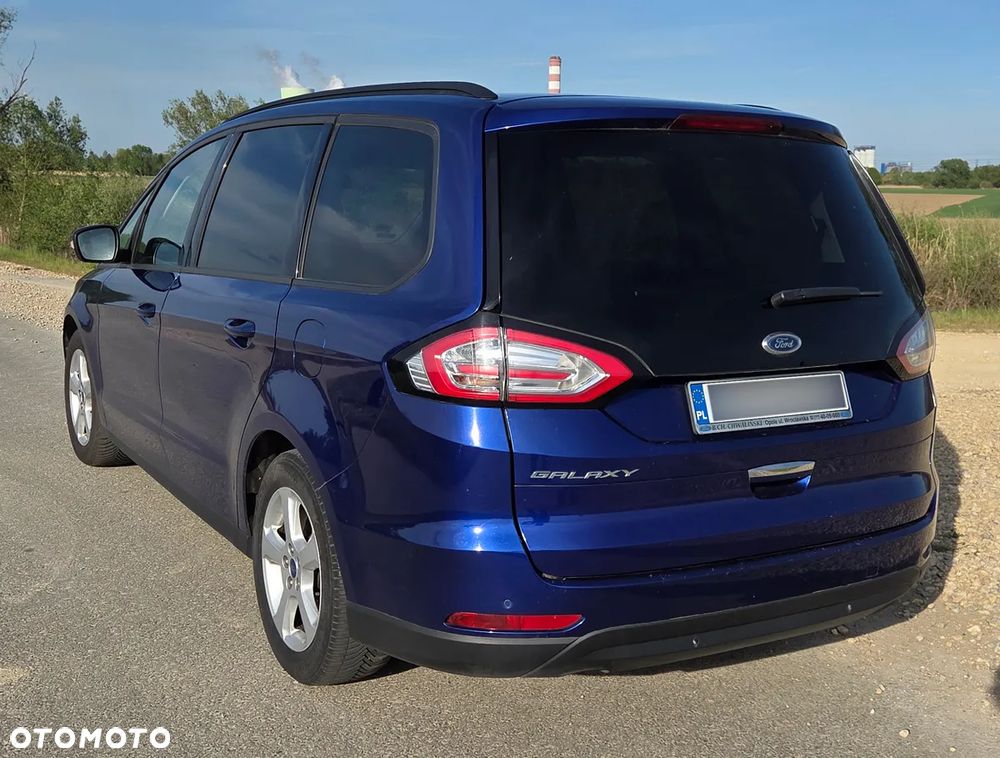 Ford Galaxy 2016 photo 2