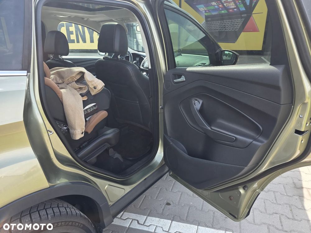 Ford Kuga 2.0 TDCi 4x4 Titanium - 18