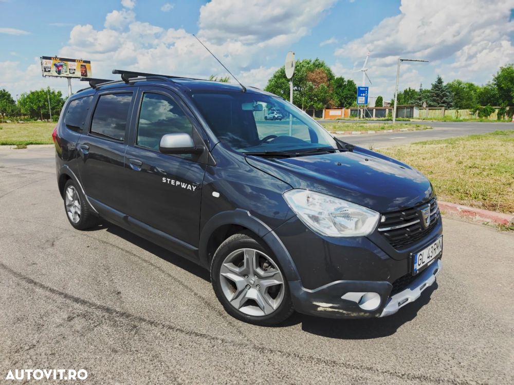 Dacia Lodgy TCe 115 Stepway - 17
