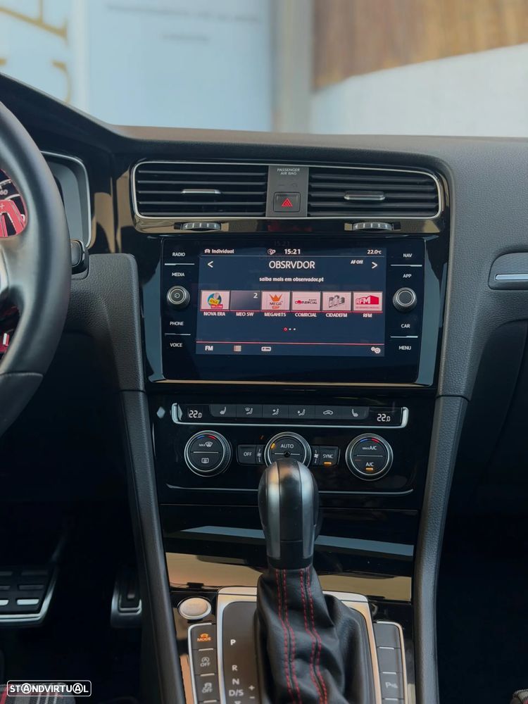 VW Golf 2.0 TSI GTI DSG Performance - 28