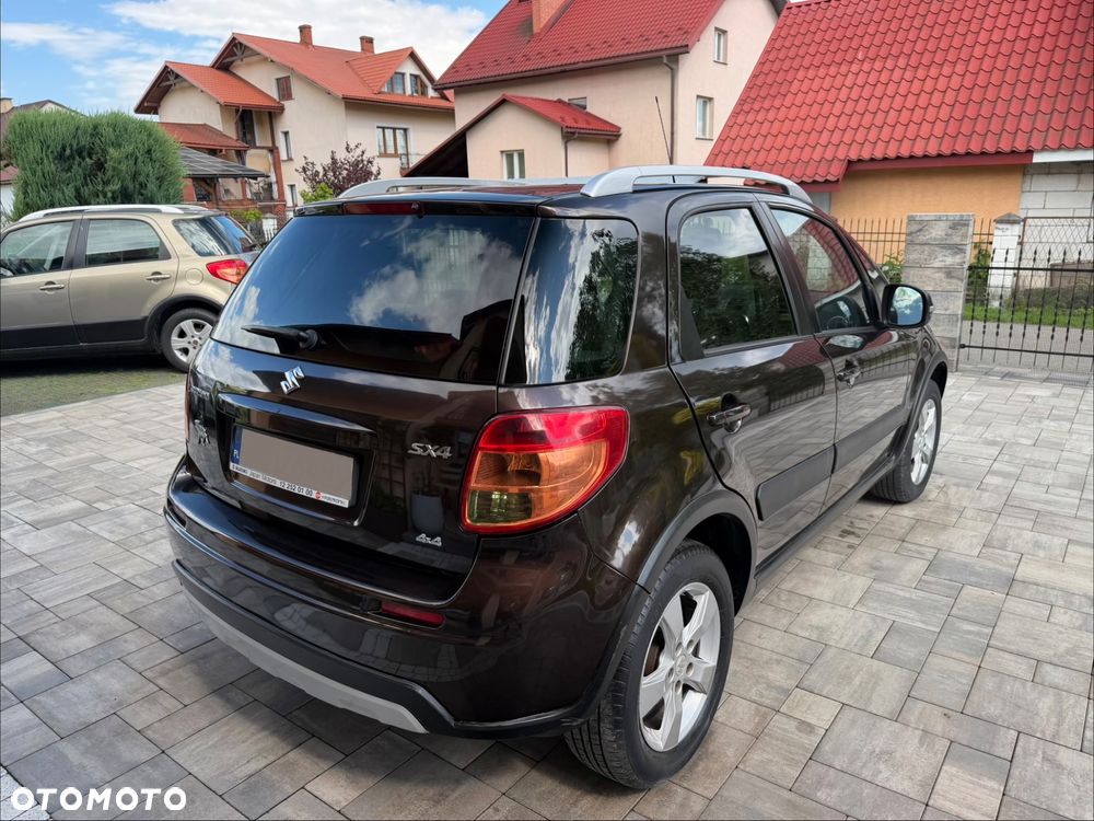 Suzuki SX4 1.6 VVT 4x4 Comfort - 22