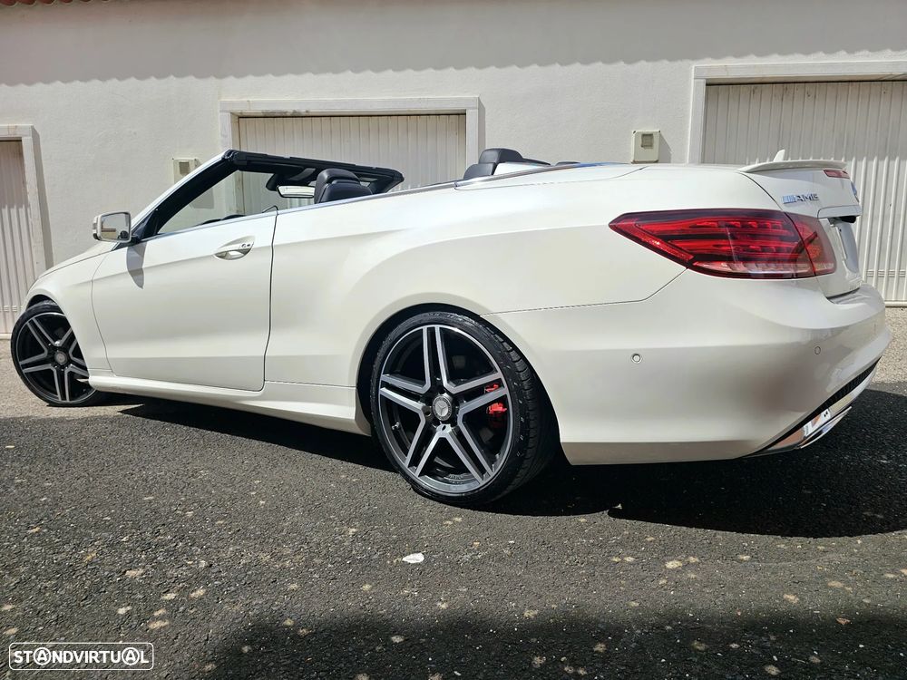 Mercedes-Benz E 220 - 13