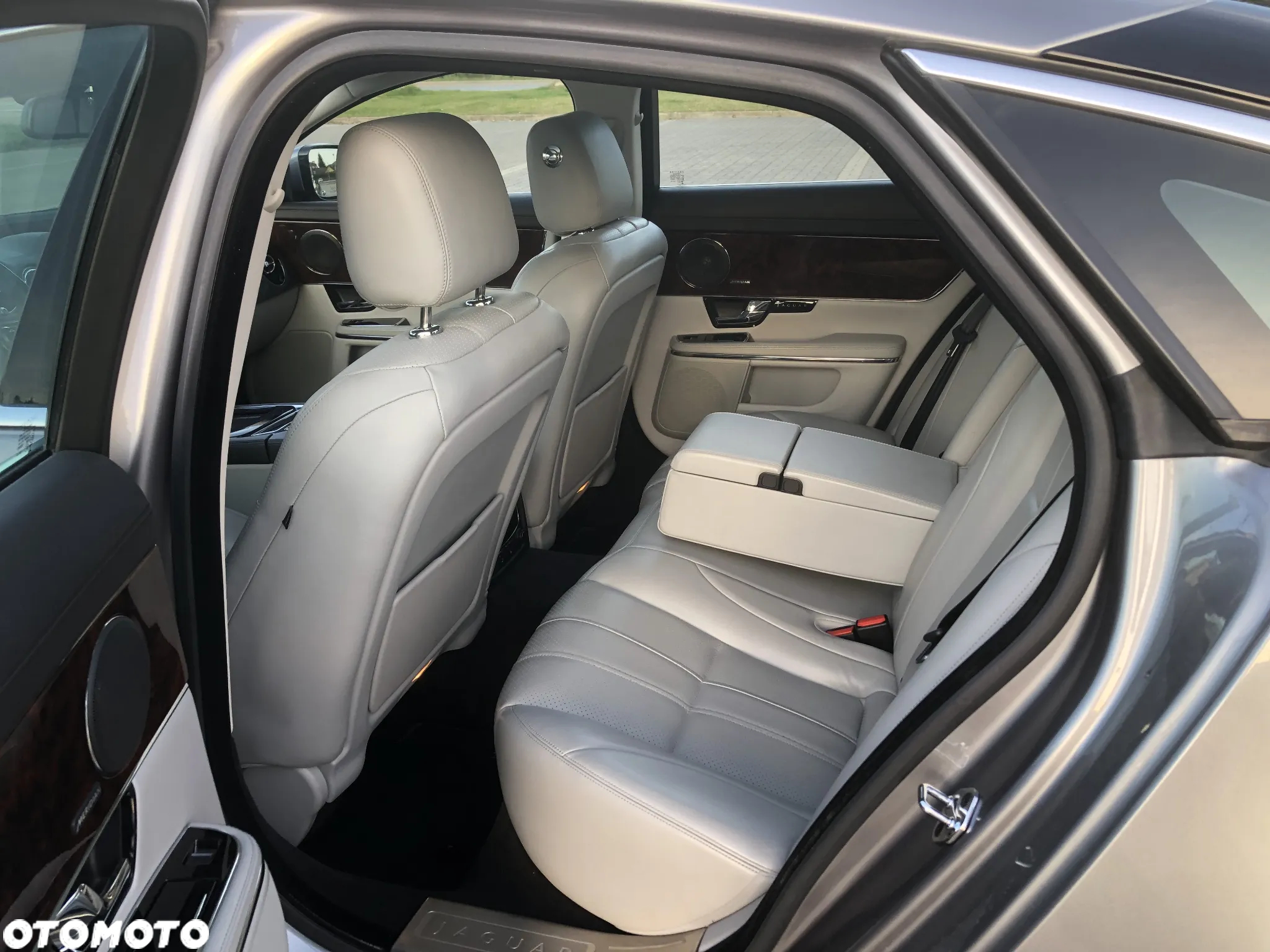 Jaguar XJ 3.0 V6 Kompressor Premium Luxury - 12