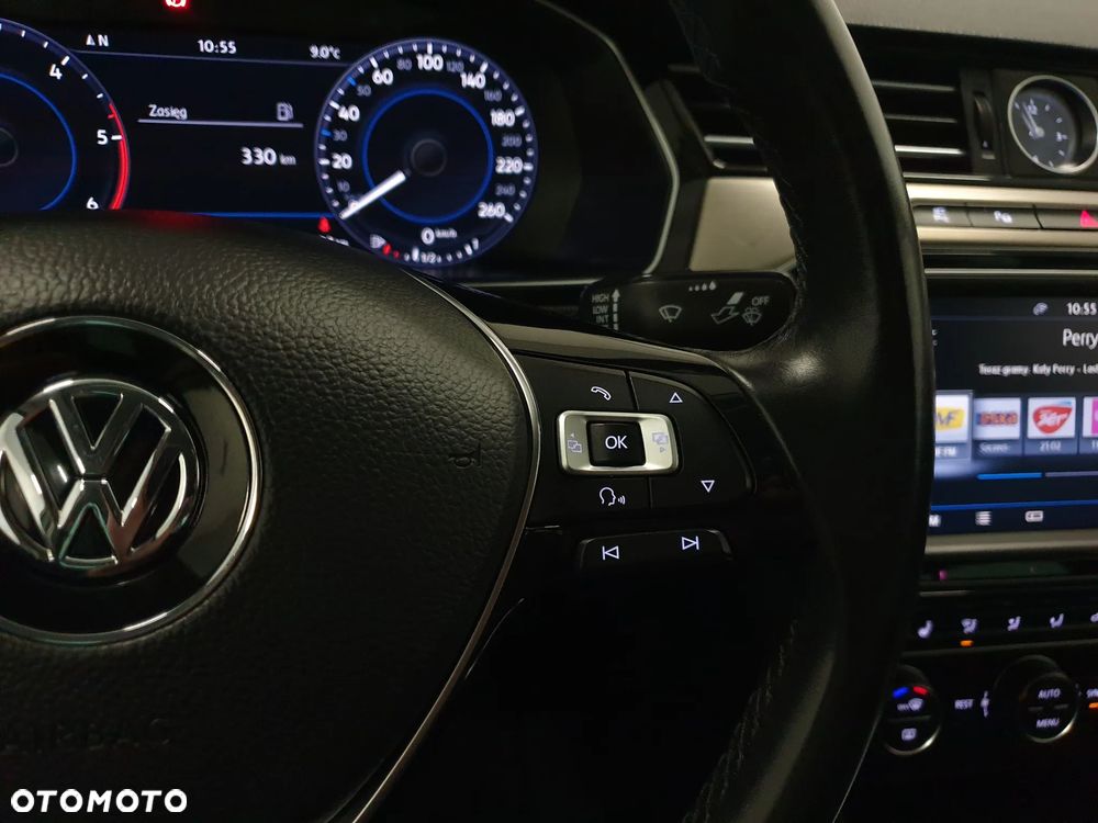 Volkswagen Passat 2.0 TDI BMT Highline - 12