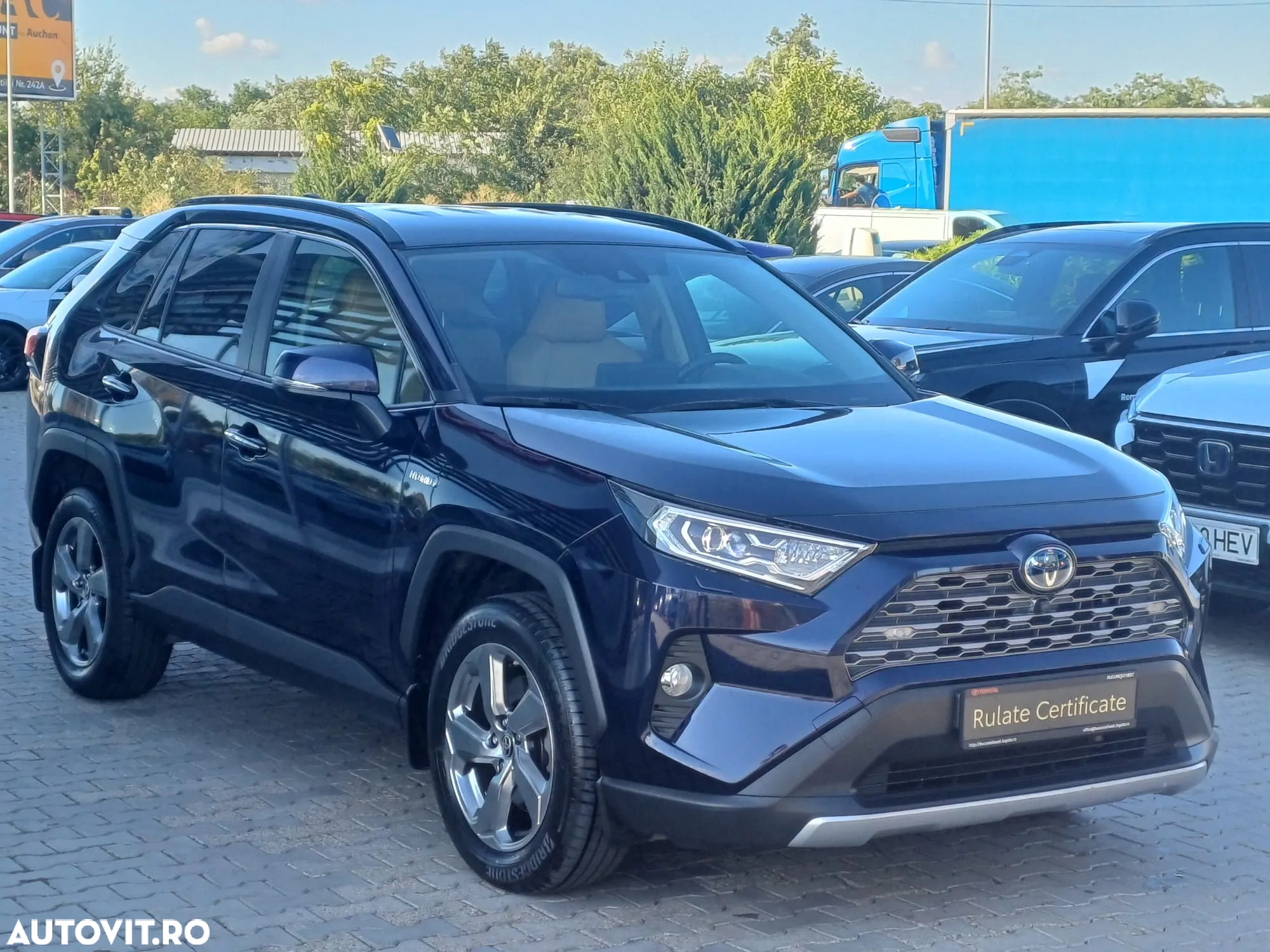 Toyota RAV4 2.5 Hybrid VVT-iE 4x4 Luxury - 3