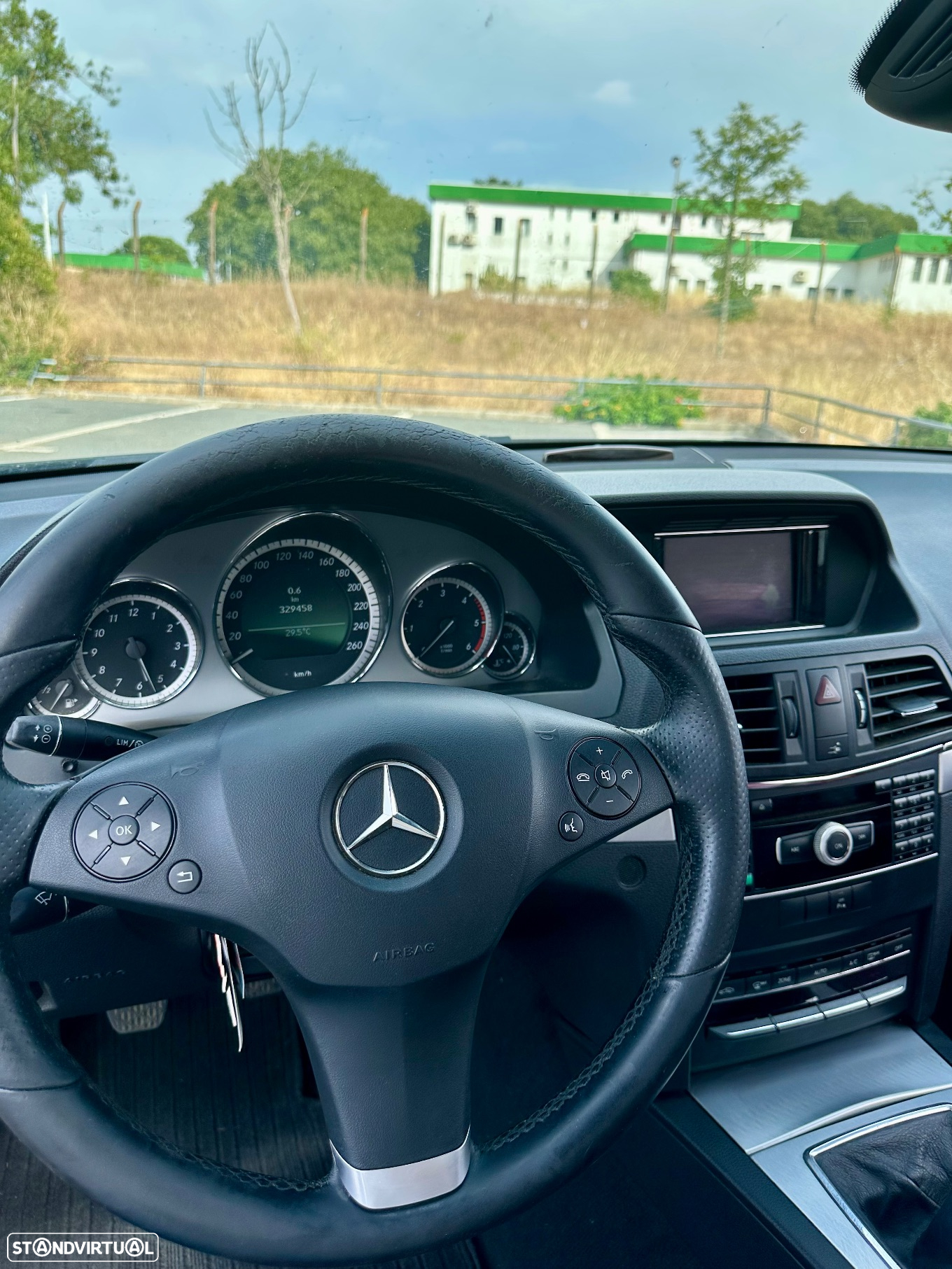 Mercedes-Benz E 250 CDi Avantgarde BlueEfficiency - 9