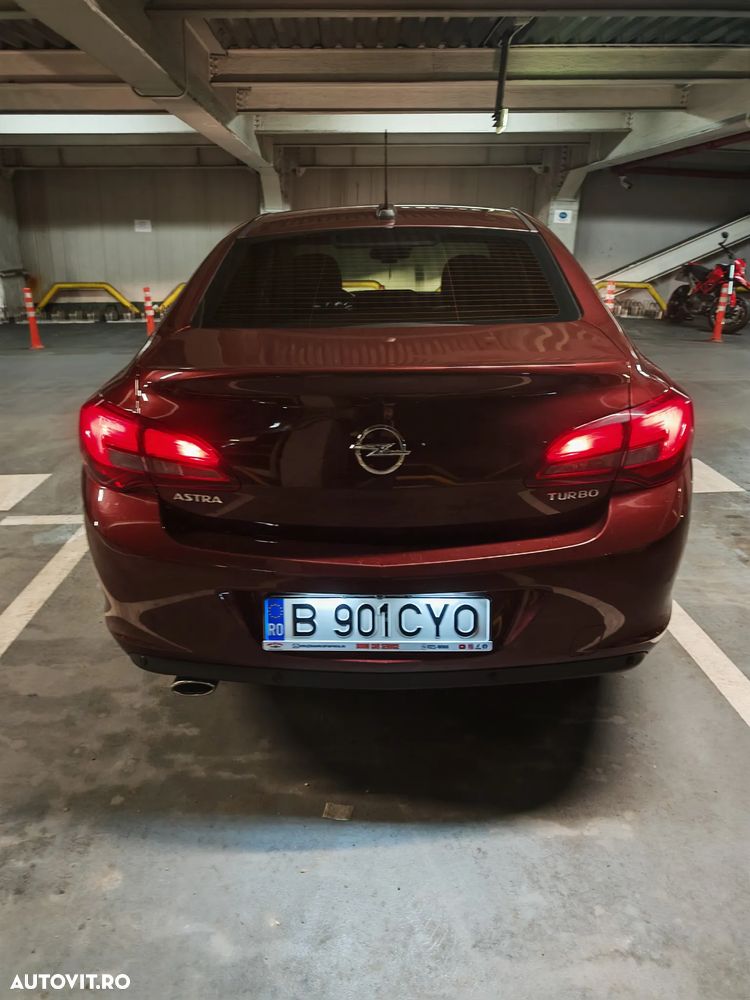 Opel Astra 1.4 Turbo ECOTEC Start/Stop Enjoy - 11