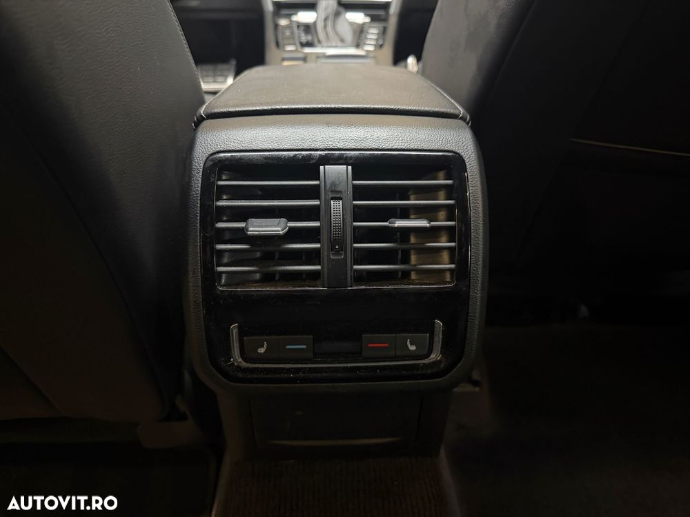 Volkswagen ARTEON 2.0 TDI DSG 4Motion R-Line - 8