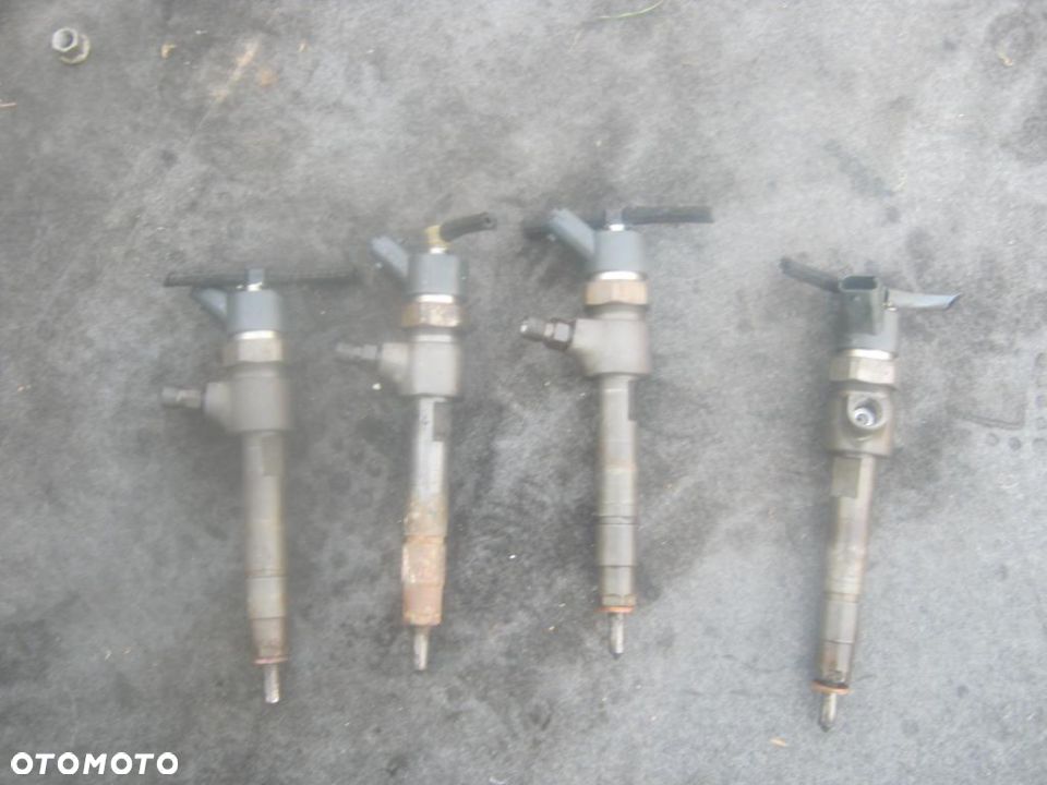 wtrysk wtryskiwacze stilo alfa 1,9 jtd 0445110119 - 1