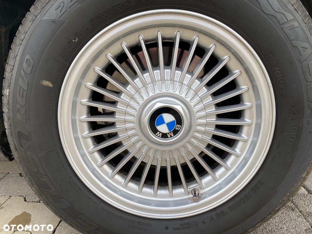 BMW Seria 7 - 34