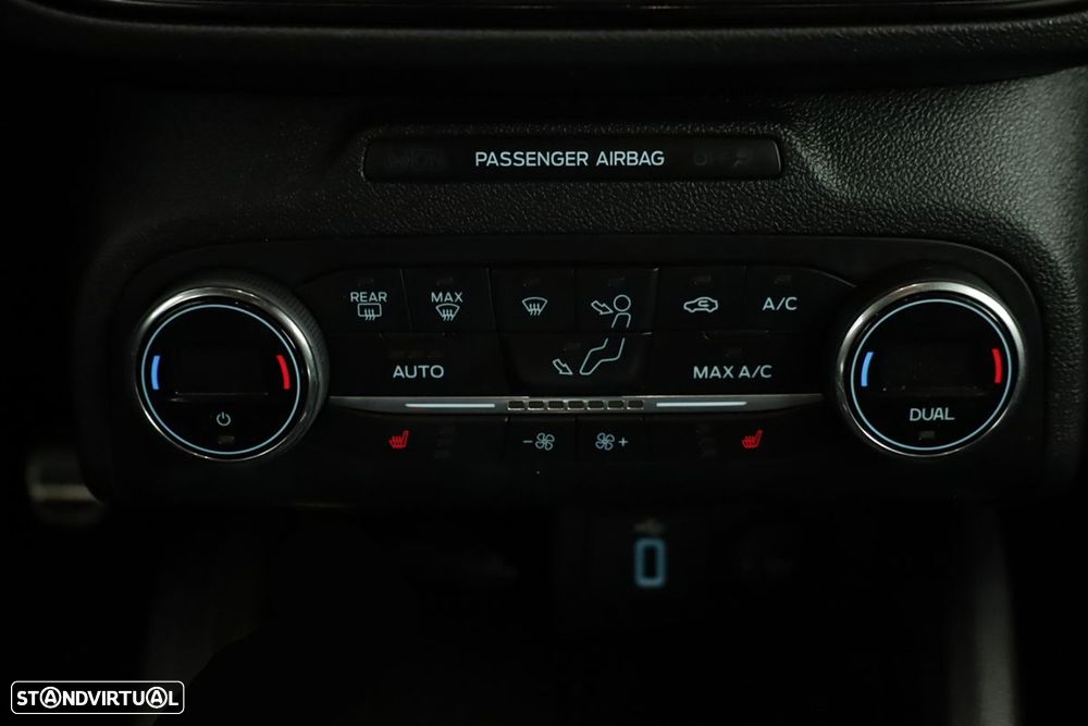 Ford Focus 1.0 EcoBoost ST-Line - 13